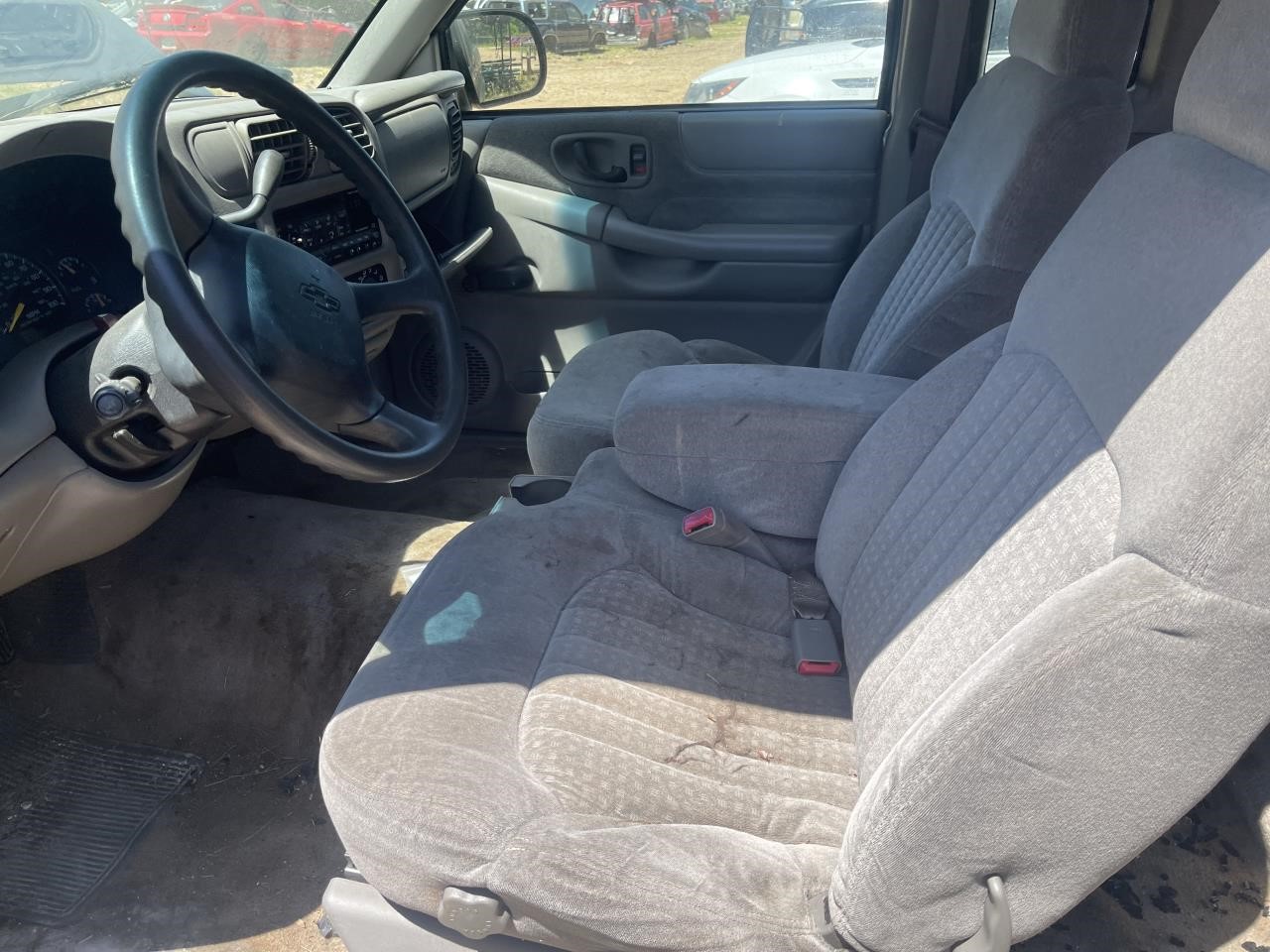 https://f005.backblazeb2.com/file/img-partshotlines-com/Inventory/EX864/Vehicle/9450_04.jpg