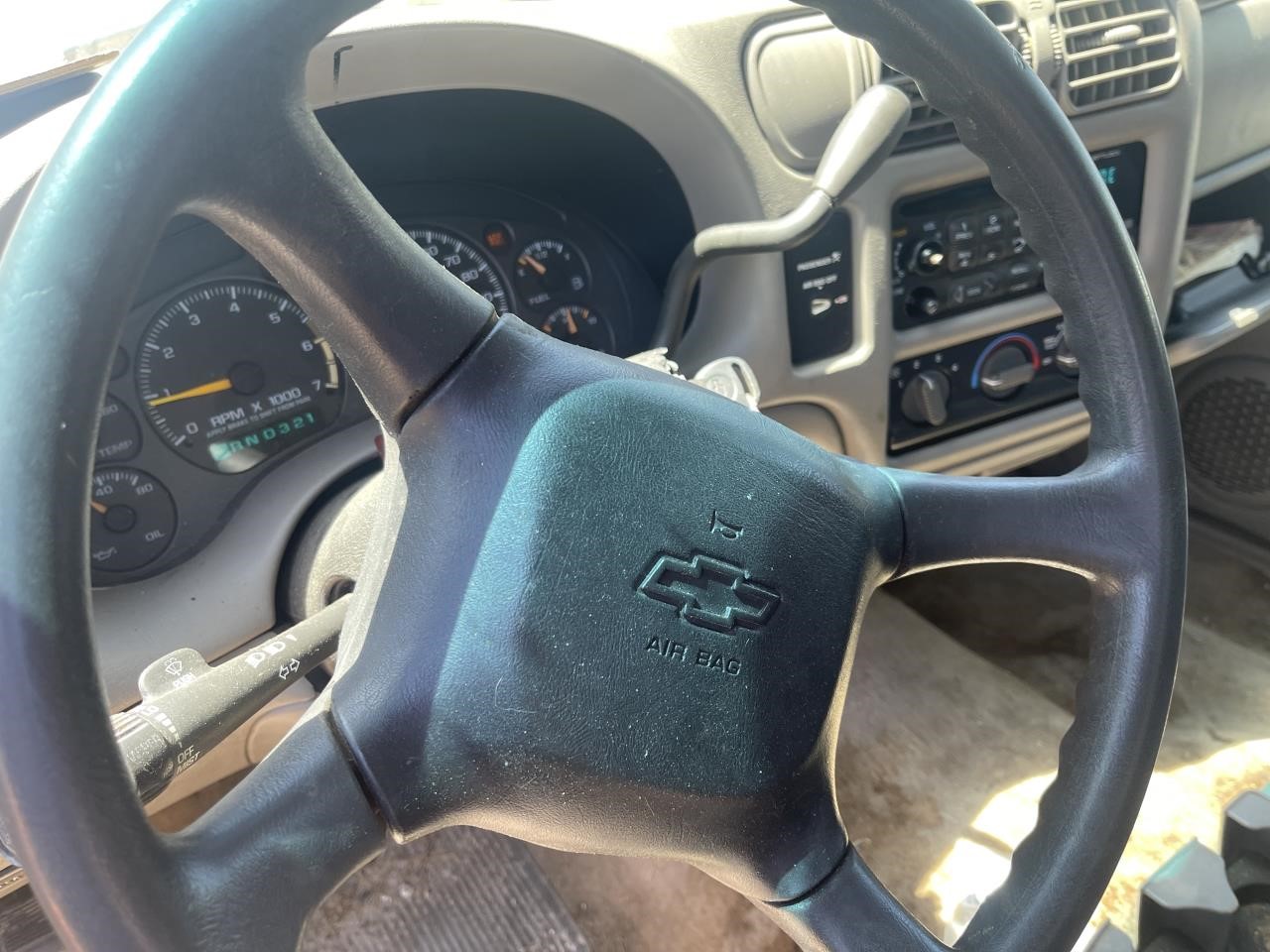 https://f005.backblazeb2.com/file/img-partshotlines-com/Inventory/EX864/Vehicle/9450_06.jpg