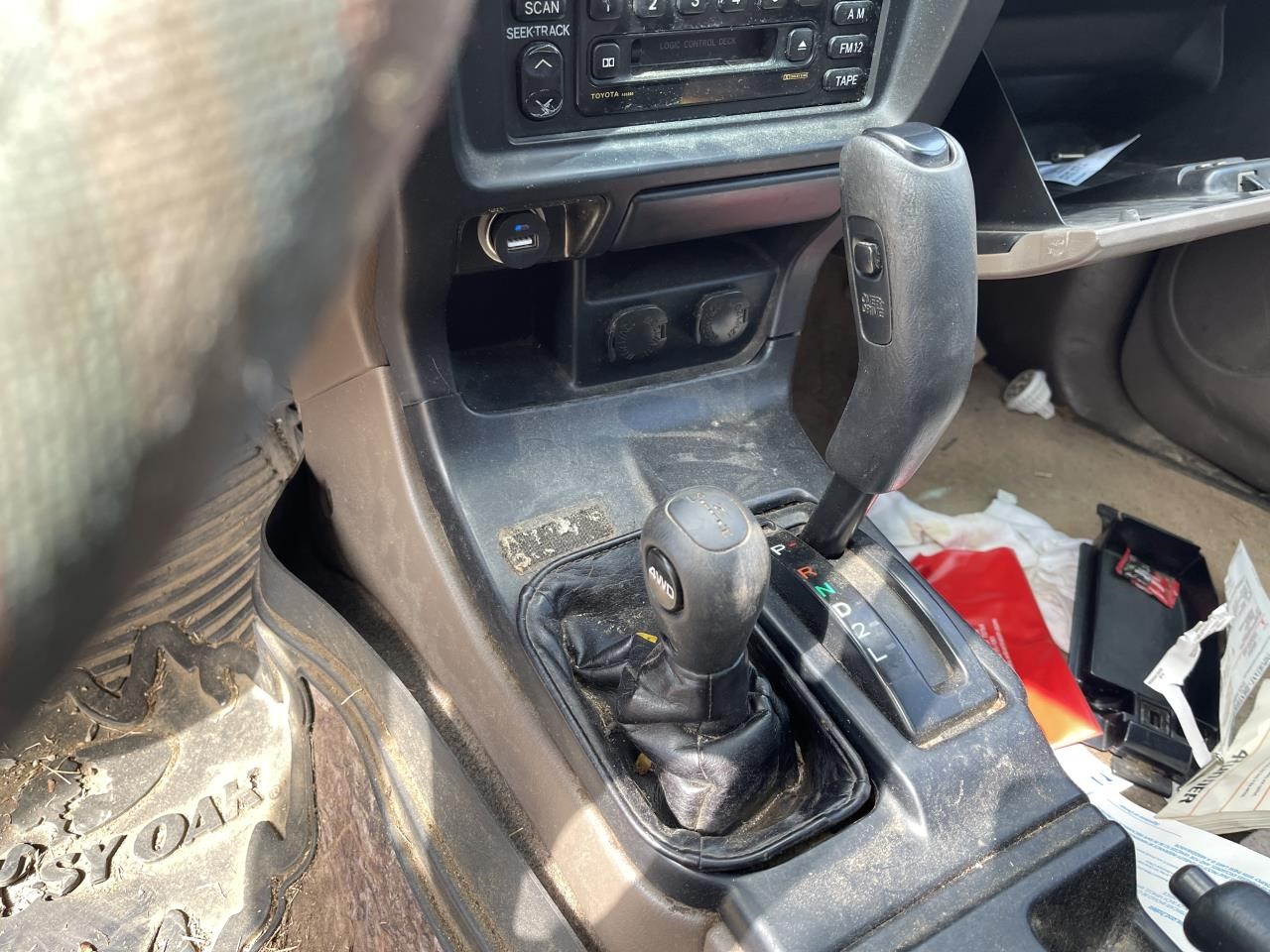 https://f005.backblazeb2.com/file/img-partshotlines-com/Inventory/EX864/Vehicle/9578_10.jpg