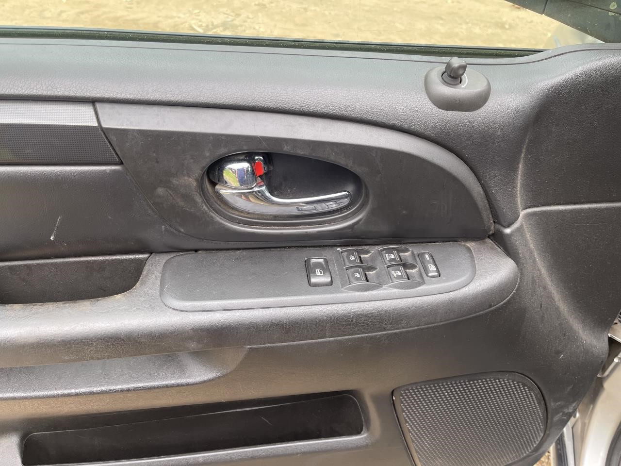 https://f005.backblazeb2.com/file/img-partshotlines-com/Inventory/EX864/Vehicle/9585_02.jpg