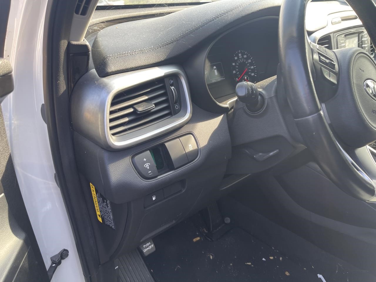 https://f005.backblazeb2.com/file/img-partshotlines-com/Inventory/EX864/Vehicle/9671_05.jpg