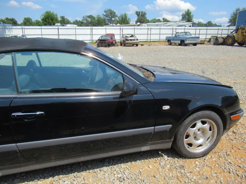 https://f005.backblazeb2.com/file/img-partshotlines-com/Inventory/EX865/Vehicle/12961_11.jpg