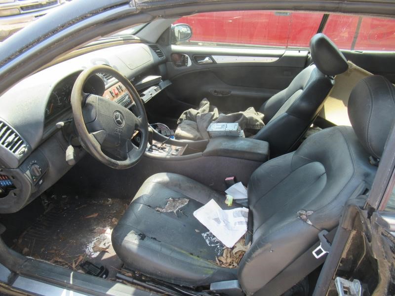 https://f005.backblazeb2.com/file/img-partshotlines-com/Inventory/EX865/Vehicle/12961_12.jpg