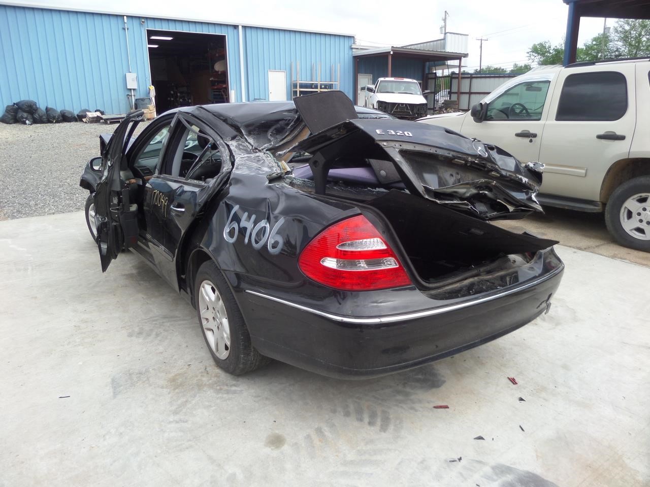 https://f005.backblazeb2.com/file/img-partshotlines-com/Inventory/EX865/Vehicle/14406_03.jpg