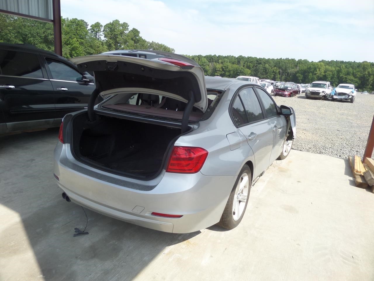 https://f005.backblazeb2.com/file/img-partshotlines-com/Inventory/EX865/Vehicle/15264_03.jpg