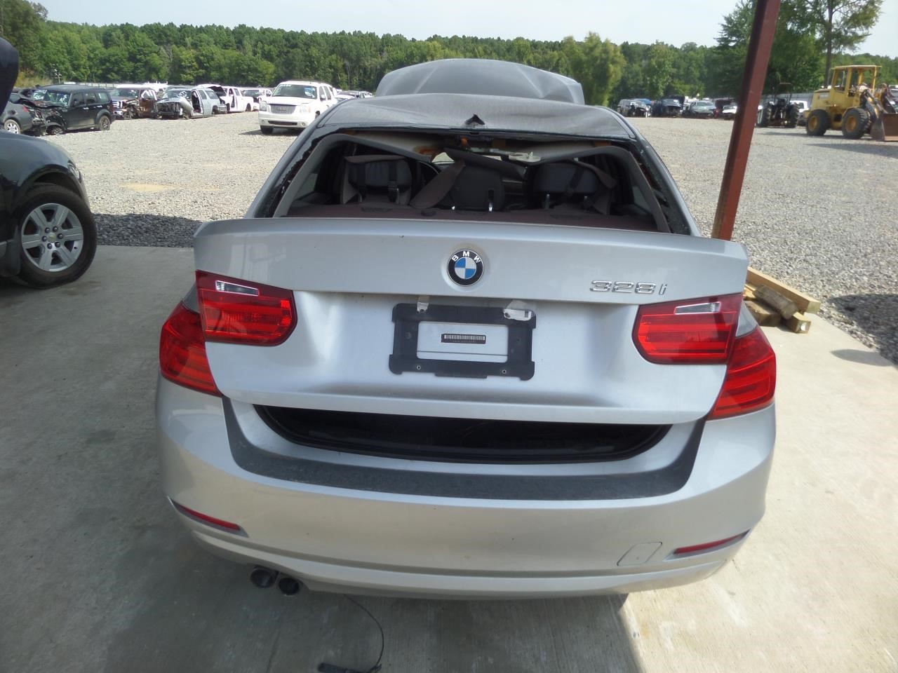 https://f005.backblazeb2.com/file/img-partshotlines-com/Inventory/EX865/Vehicle/15264_09.jpg