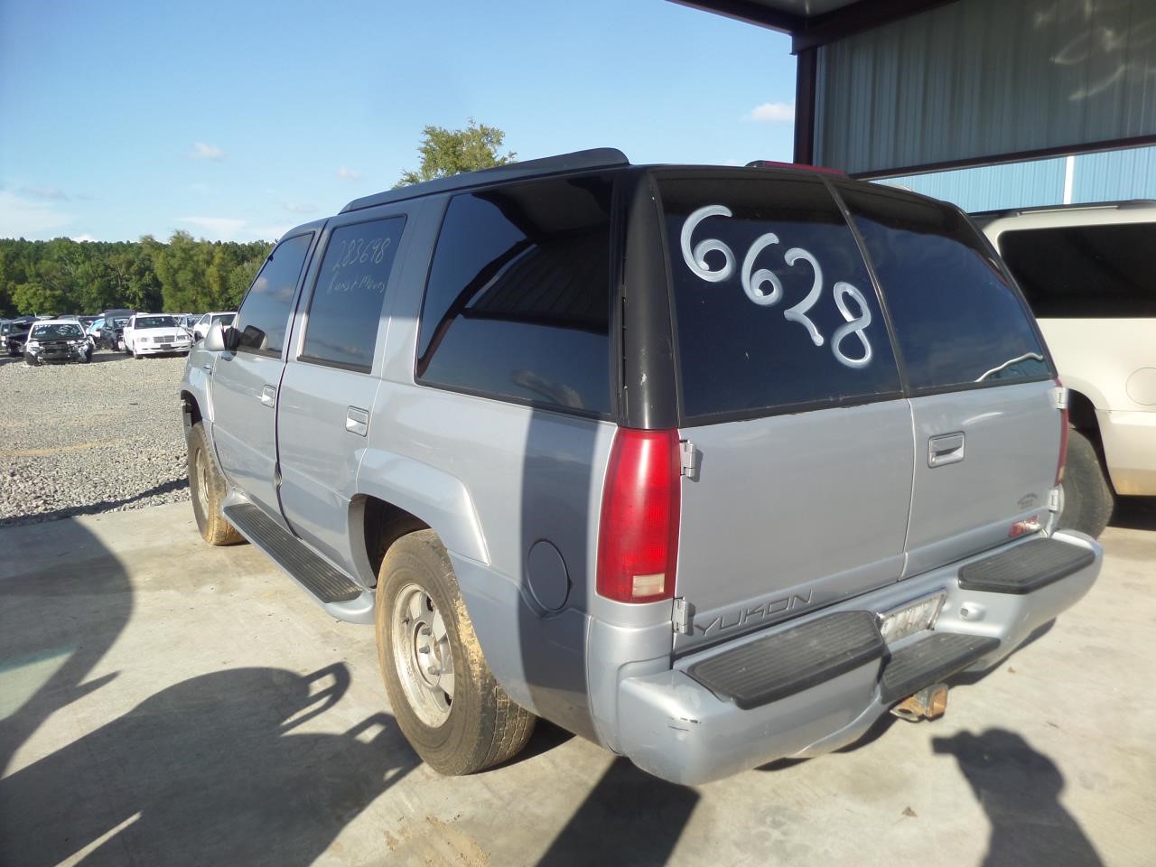 https://f005.backblazeb2.com/file/img-partshotlines-com/Inventory/EX865/Vehicle/15614_02.jpg