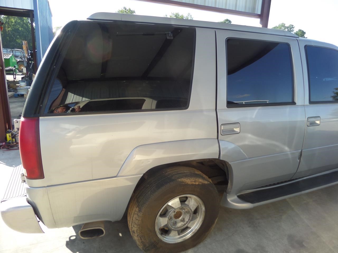 https://f005.backblazeb2.com/file/img-partshotlines-com/Inventory/EX865/Vehicle/15614_10.jpg