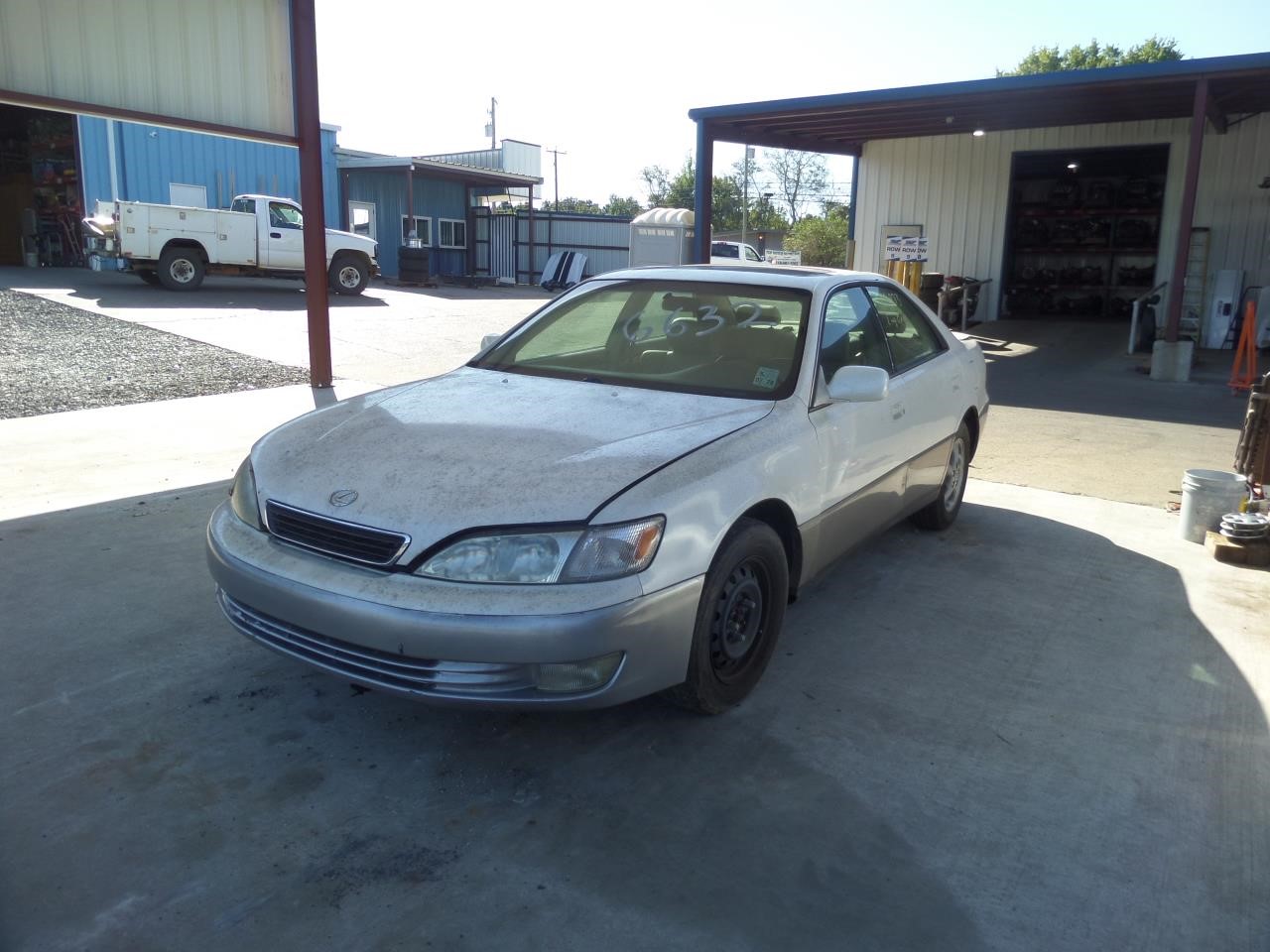 https://f005.backblazeb2.com/file/img-partshotlines-com/Inventory/EX865/Vehicle/15625_01.jpg