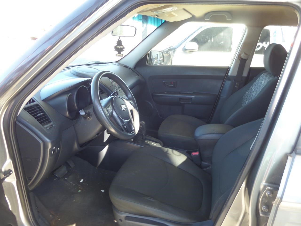 https://f005.backblazeb2.com/file/img-partshotlines-com/Inventory/EX865/Vehicle/15826_12.jpg