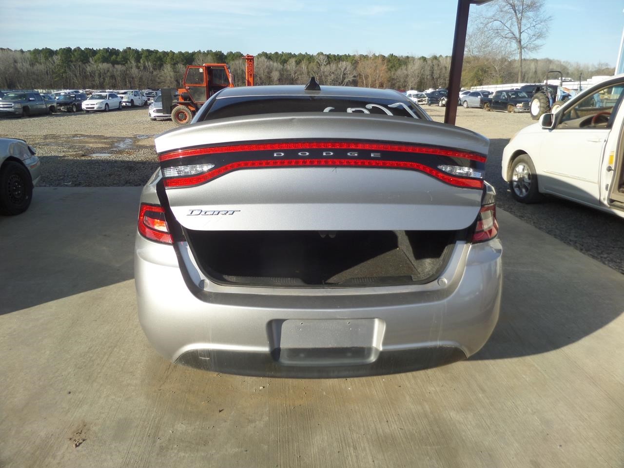 https://f005.backblazeb2.com/file/img-partshotlines-com/Inventory/EX865/Vehicle/16304_09.jpg