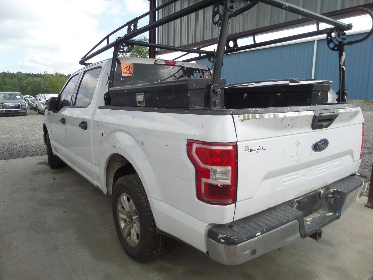 https://f005.backblazeb2.com/file/img-partshotlines-com/Inventory/EX865/Vehicle/16674_02.jpg