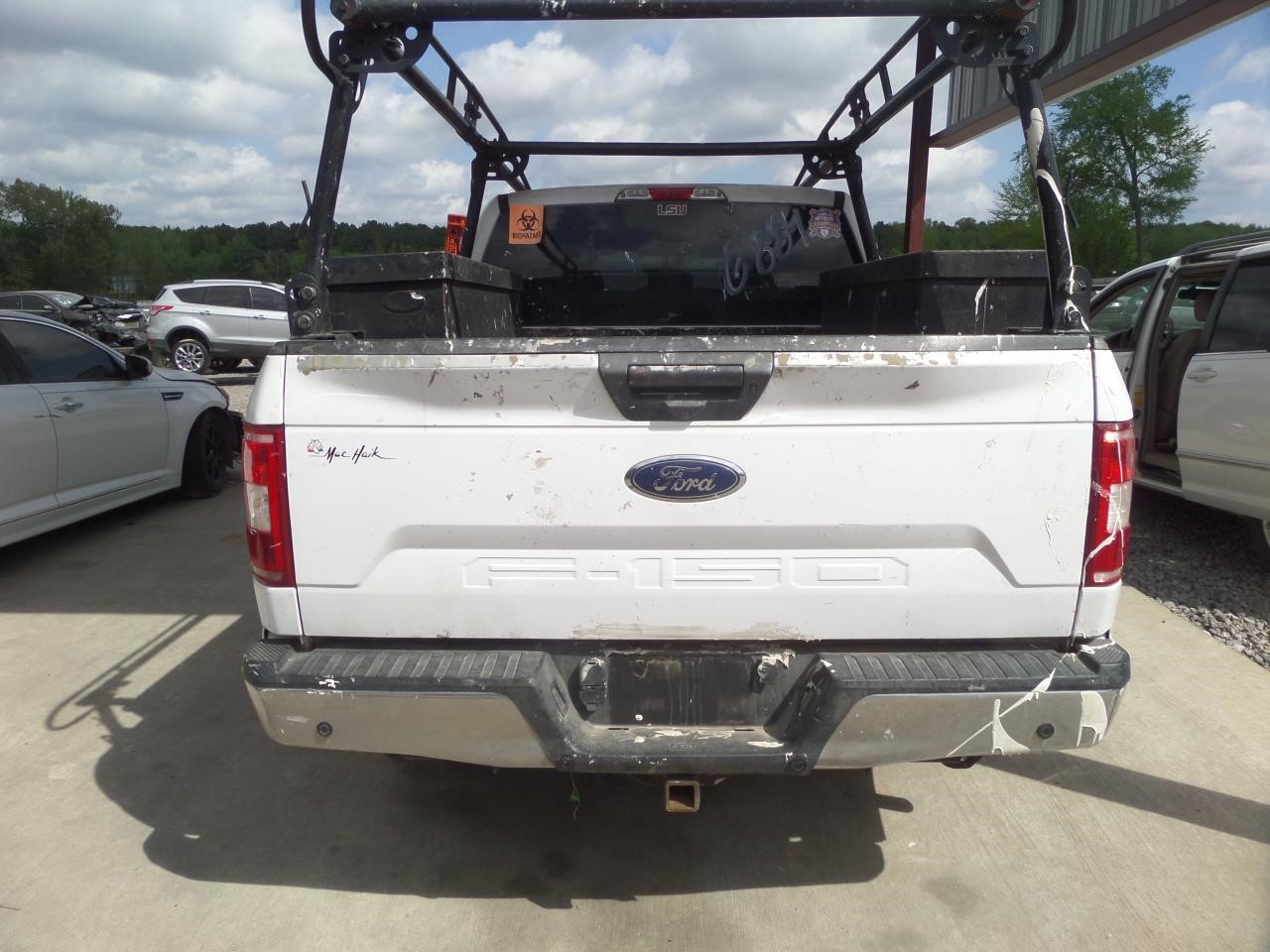 https://f005.backblazeb2.com/file/img-partshotlines-com/Inventory/EX865/Vehicle/16674_09.jpg