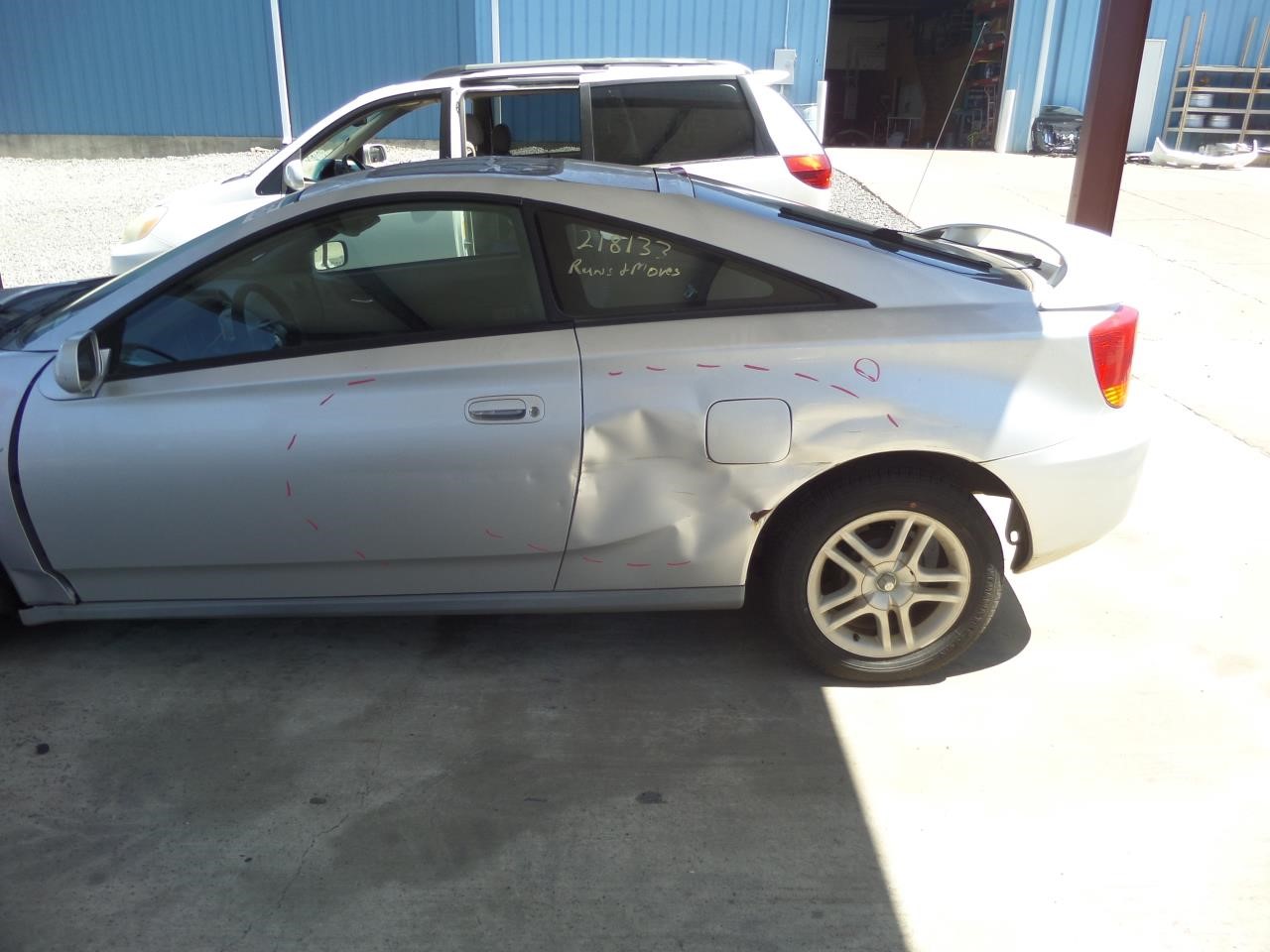 https://f005.backblazeb2.com/file/img-partshotlines-com/Inventory/EX865/Vehicle/16702_08.jpg