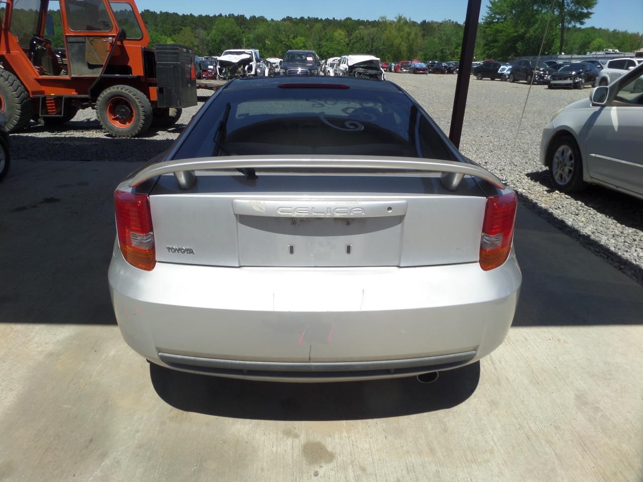 https://f005.backblazeb2.com/file/img-partshotlines-com/Inventory/EX865/Vehicle/16702_09.jpg