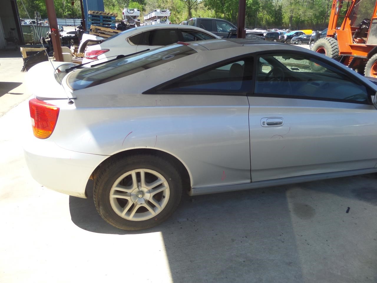 https://f005.backblazeb2.com/file/img-partshotlines-com/Inventory/EX865/Vehicle/16702_10.jpg
