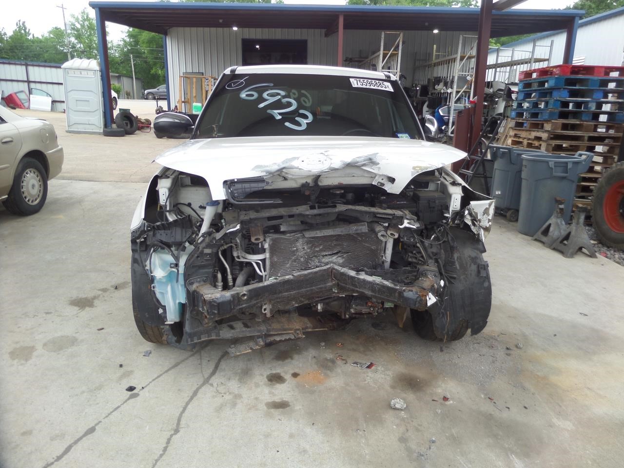 https://f005.backblazeb2.com/file/img-partshotlines-com/Inventory/EX865/Vehicle/16927_05.jpg