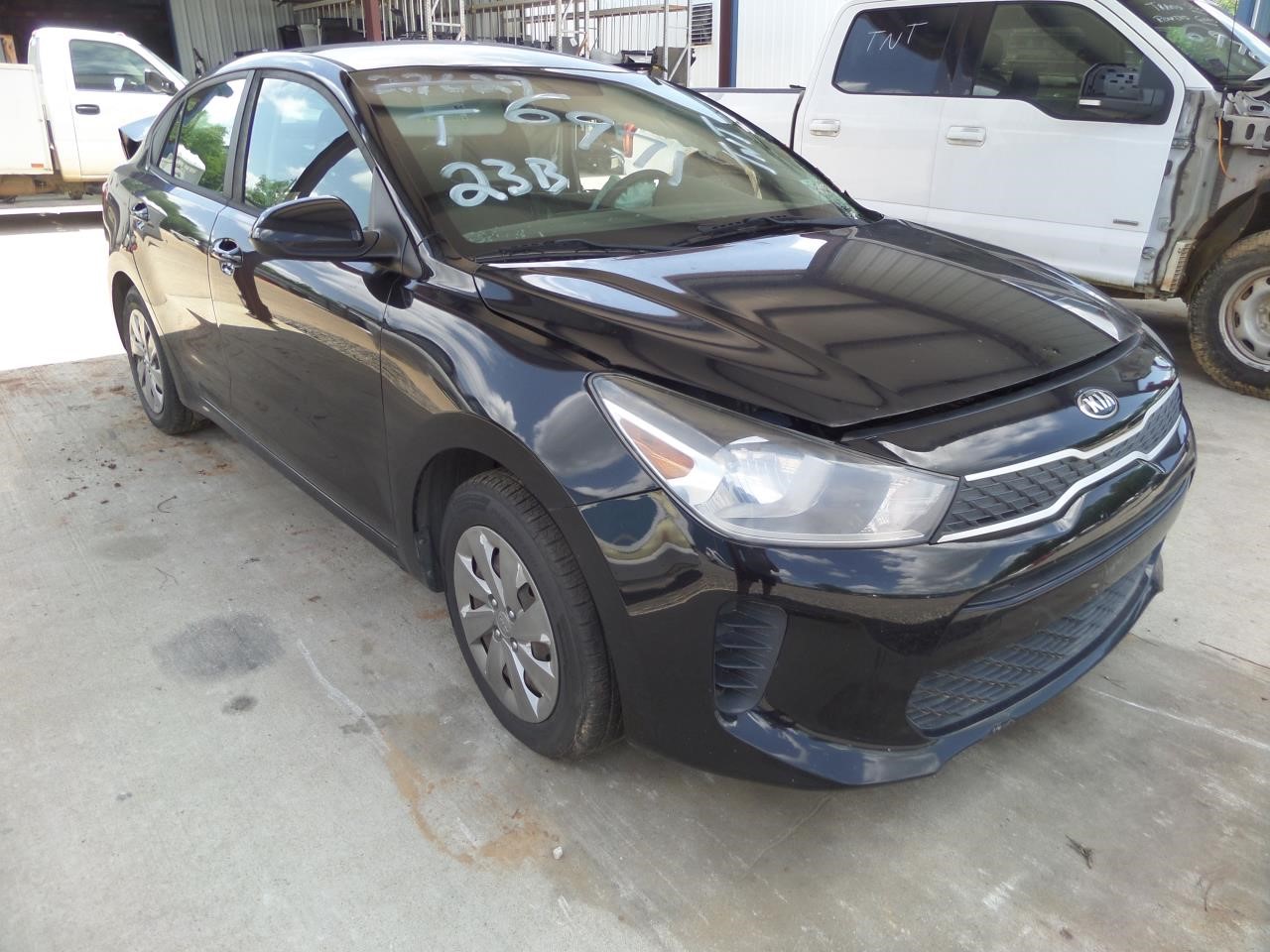 https://f005.backblazeb2.com/file/img-partshotlines-com/Inventory/EX865/Vehicle/17197_04.jpg