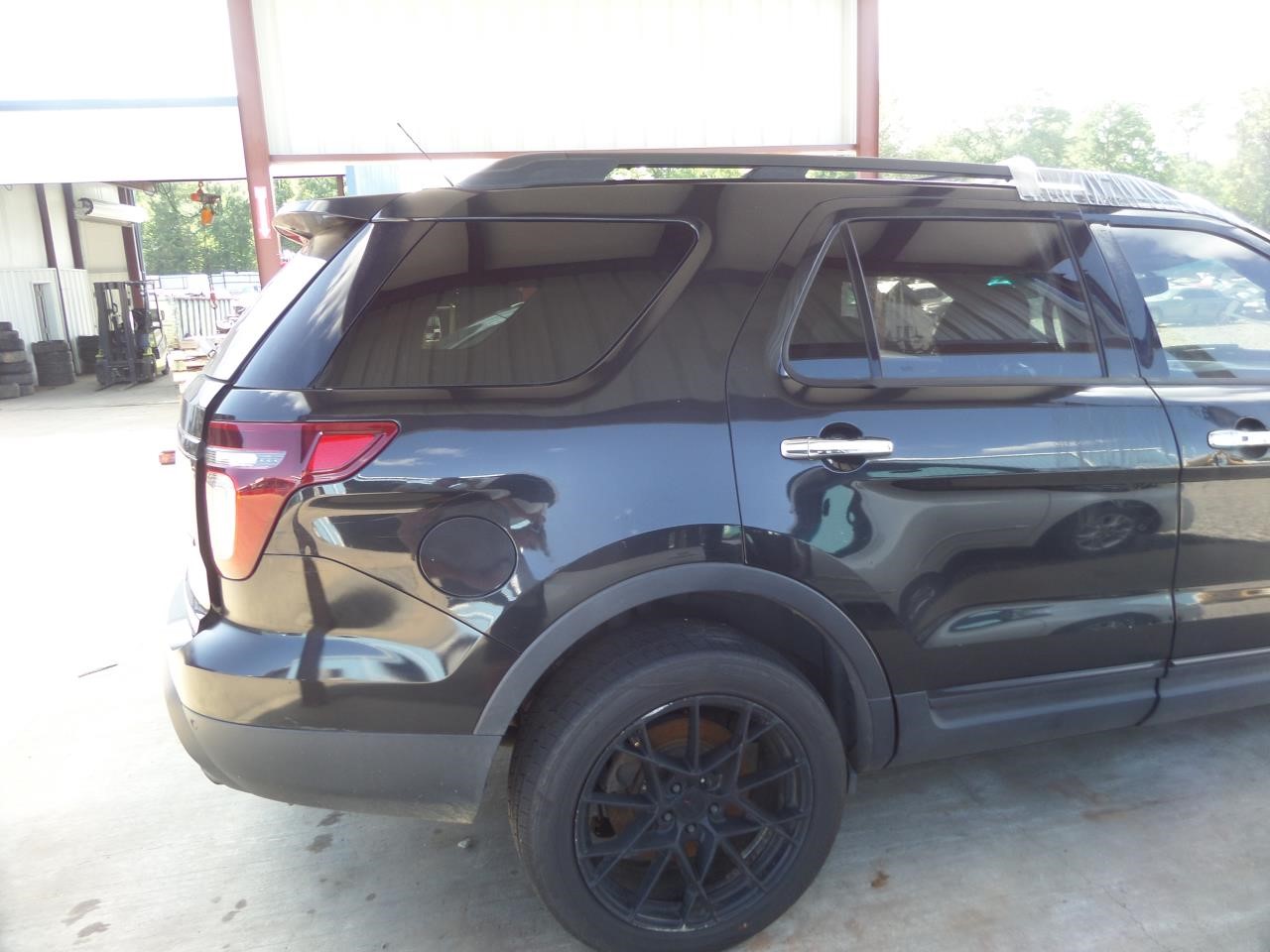 https://f005.backblazeb2.com/file/img-partshotlines-com/Inventory/EX865/Vehicle/17279_10.jpg