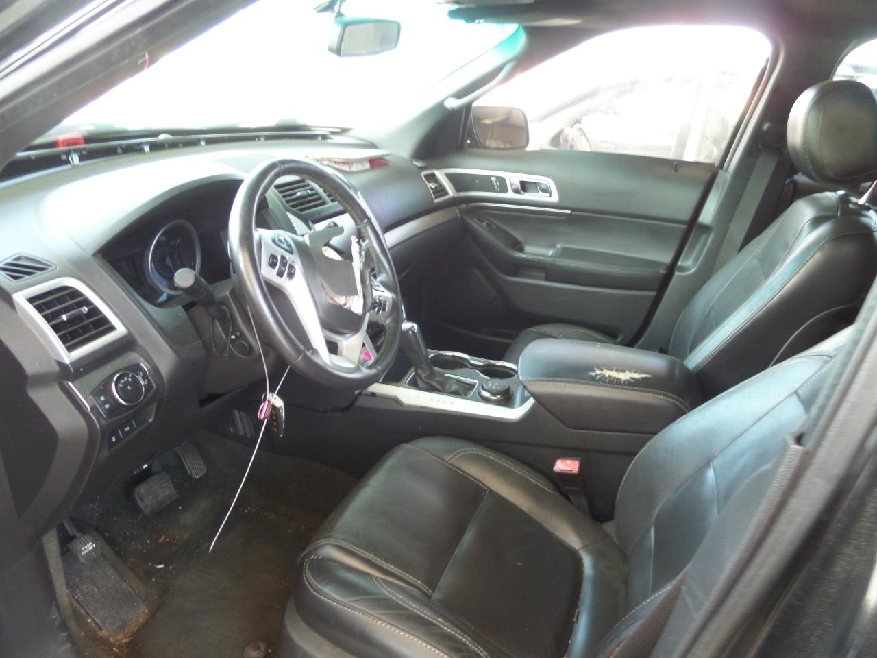 https://f005.backblazeb2.com/file/img-partshotlines-com/Inventory/EX865/Vehicle/17279_12.jpg