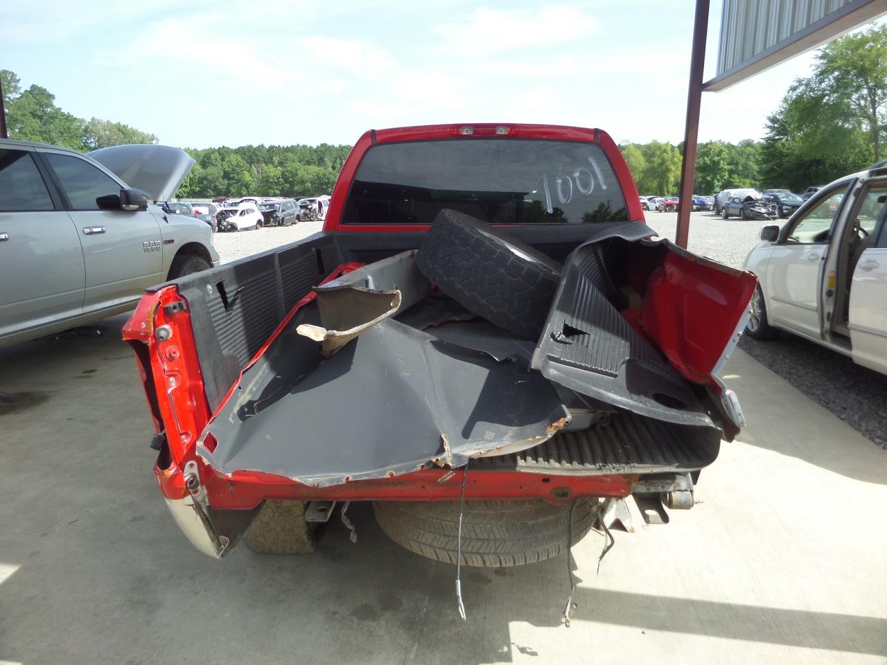 https://f005.backblazeb2.com/file/img-partshotlines-com/Inventory/EX865/Vehicle/17358_09.jpg