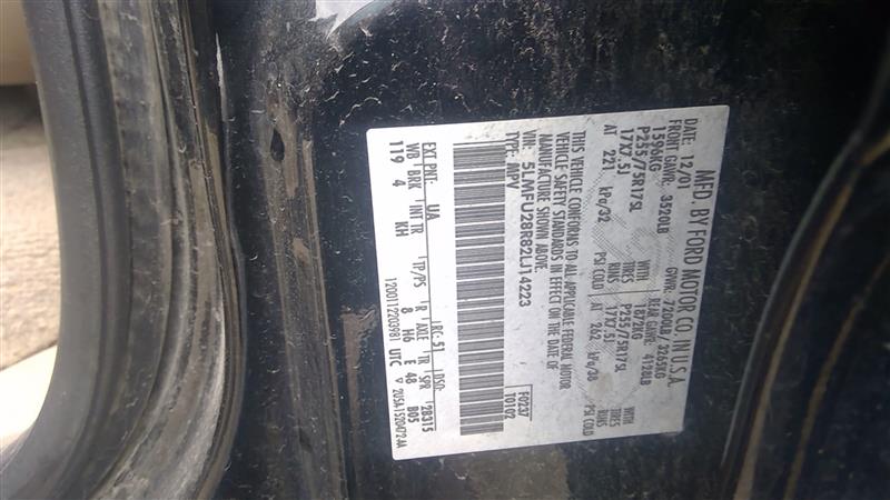 https://f005.backblazeb2.com/file/img-partshotlines-com/Inventory/EX869/Vehicle/3006_08.jpg