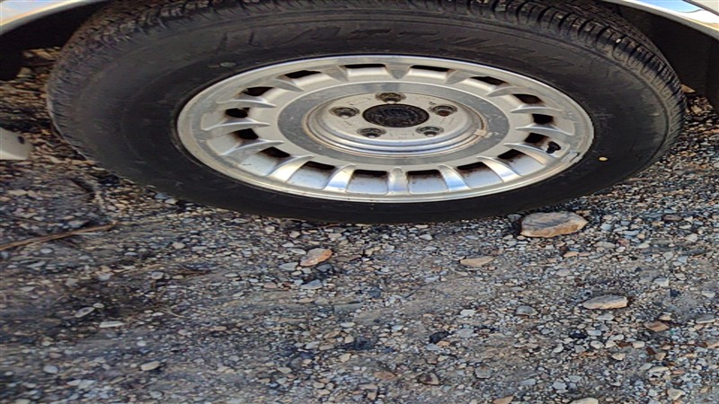 https://f005.backblazeb2.com/file/img-partshotlines-com/Inventory/EX869/Vehicle/3215_02.jpg