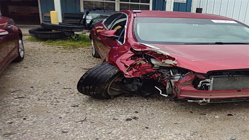 https://f005.backblazeb2.com/file/img-partshotlines-com/Inventory/EX869/Vehicle/3301_03.jpg