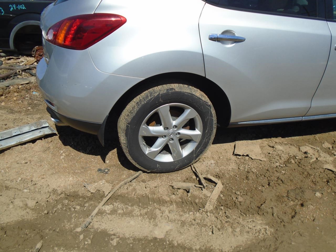 https://f005.backblazeb2.com/file/img-partshotlines-com/Inventory/EX871/Vehicle/3100_09.jpg