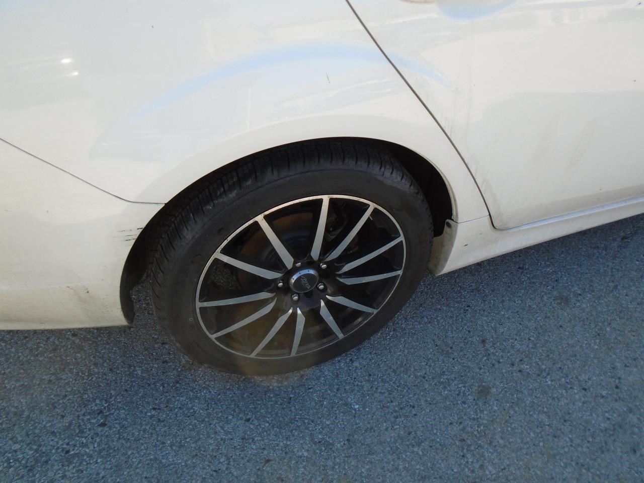 https://f005.backblazeb2.com/file/img-partshotlines-com/Inventory/EX871/Vehicle/3168_05.jpg
