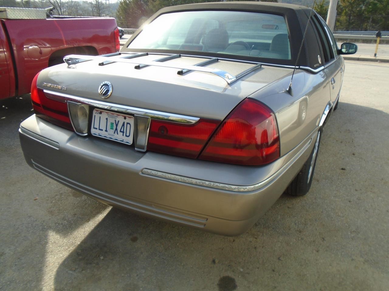 https://f005.backblazeb2.com/file/img-partshotlines-com/Inventory/EX871/Vehicle/3188_04.jpg