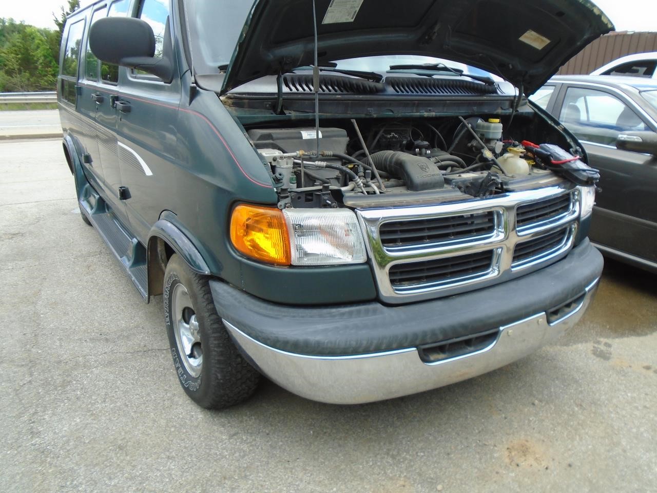 https://f005.backblazeb2.com/file/img-partshotlines-com/Inventory/EX871/Vehicle/3204_01.jpg