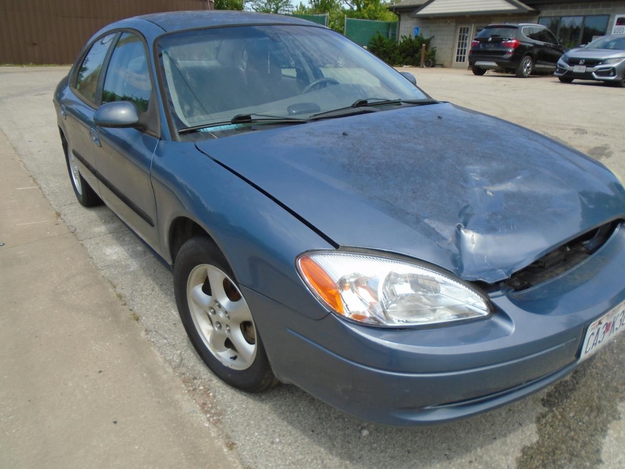 https://f005.backblazeb2.com/file/img-partshotlines-com/Inventory/EX871/Vehicle/3214_02.jpg