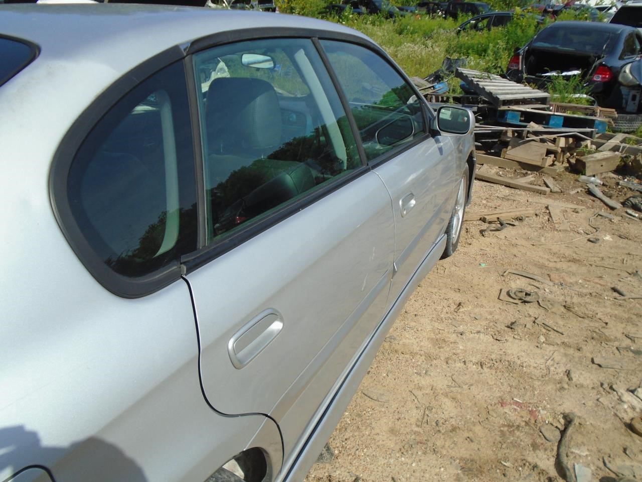 https://f005.backblazeb2.com/file/img-partshotlines-com/Inventory/EX871/Vehicle/3217_05.jpg