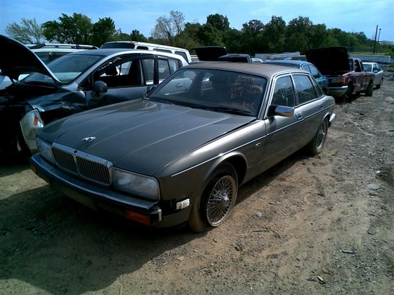 https://f005.backblazeb2.com/file/img-partshotlines-com/Inventory/EX878/Vehicle/8006777_01.jpg