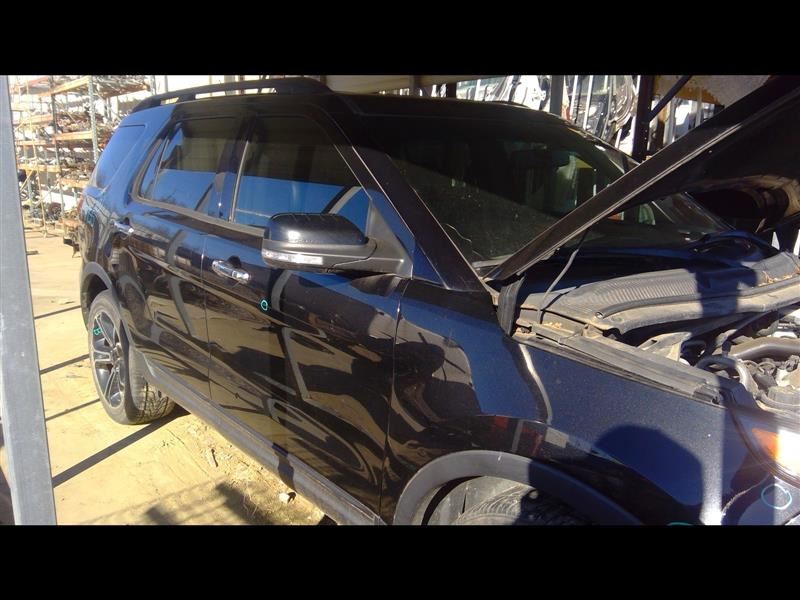 https://f005.backblazeb2.com/file/img-partshotlines-com/Inventory/EX878/Vehicle/8023769_03.jpg