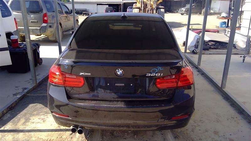 https://f005.backblazeb2.com/file/img-partshotlines-com/Inventory/EX878/Vehicle/8024636_10.jpg