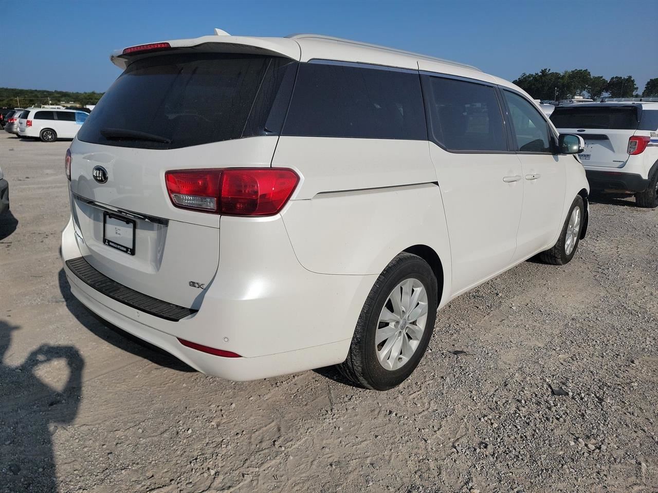 https://f005.backblazeb2.com/file/img-partshotlines-com/Inventory/EX878/Vehicle/8027071_02.jpg