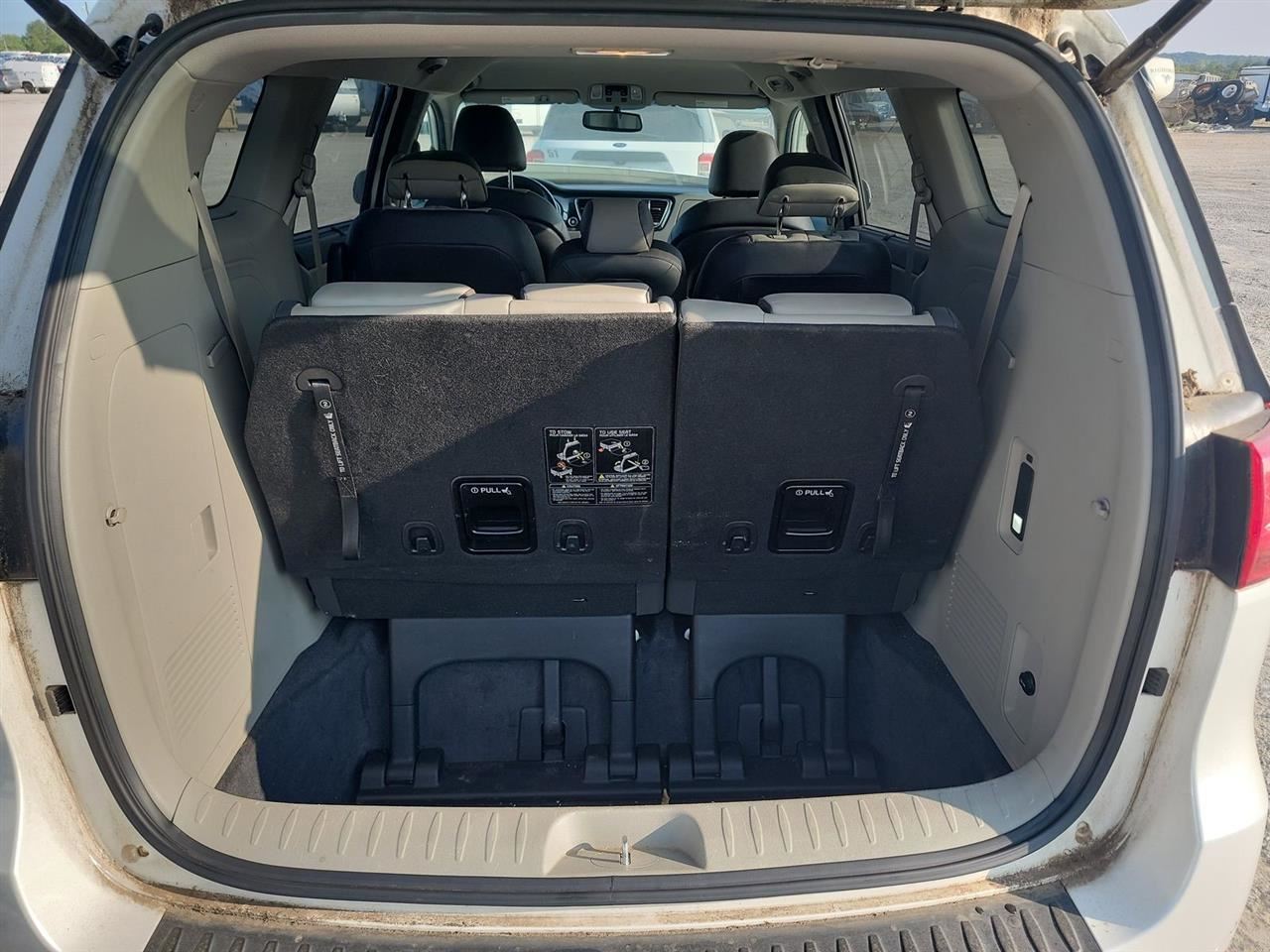 https://f005.backblazeb2.com/file/img-partshotlines-com/Inventory/EX878/Vehicle/8027071_07.jpg