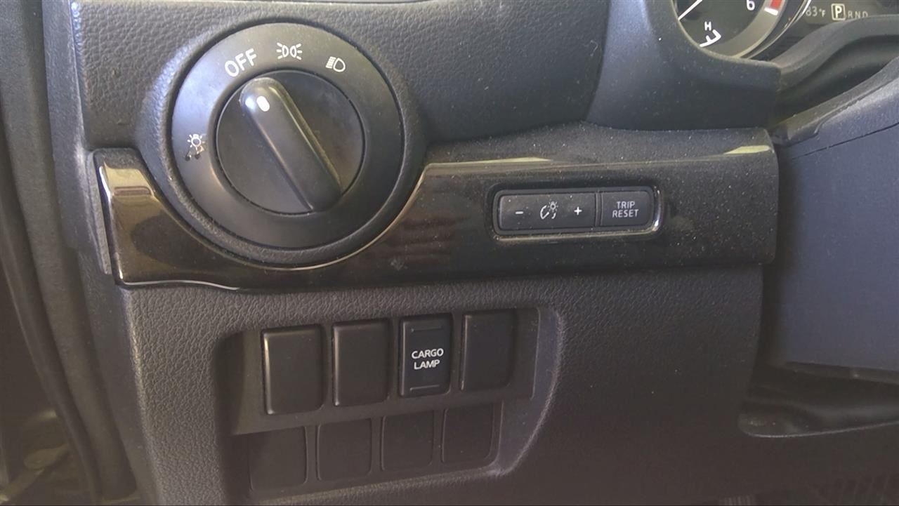 https://f005.backblazeb2.com/file/img-partshotlines-com/Inventory/EX878/Vehicle/8027662_11.jpg