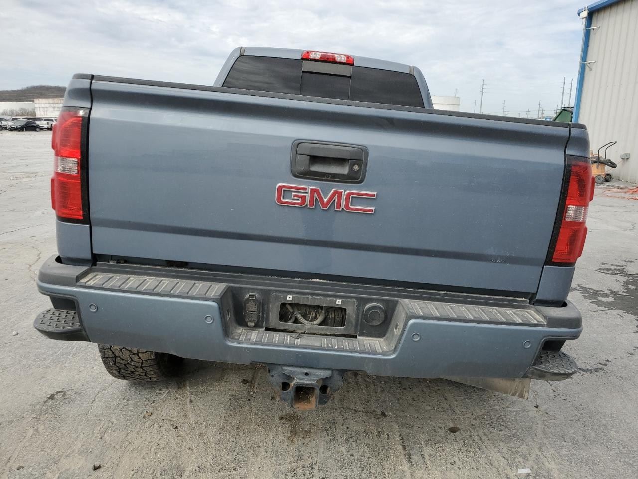https://f005.backblazeb2.com/file/img-partshotlines-com/Inventory/EX878/Vehicle/8027954_06.jpg