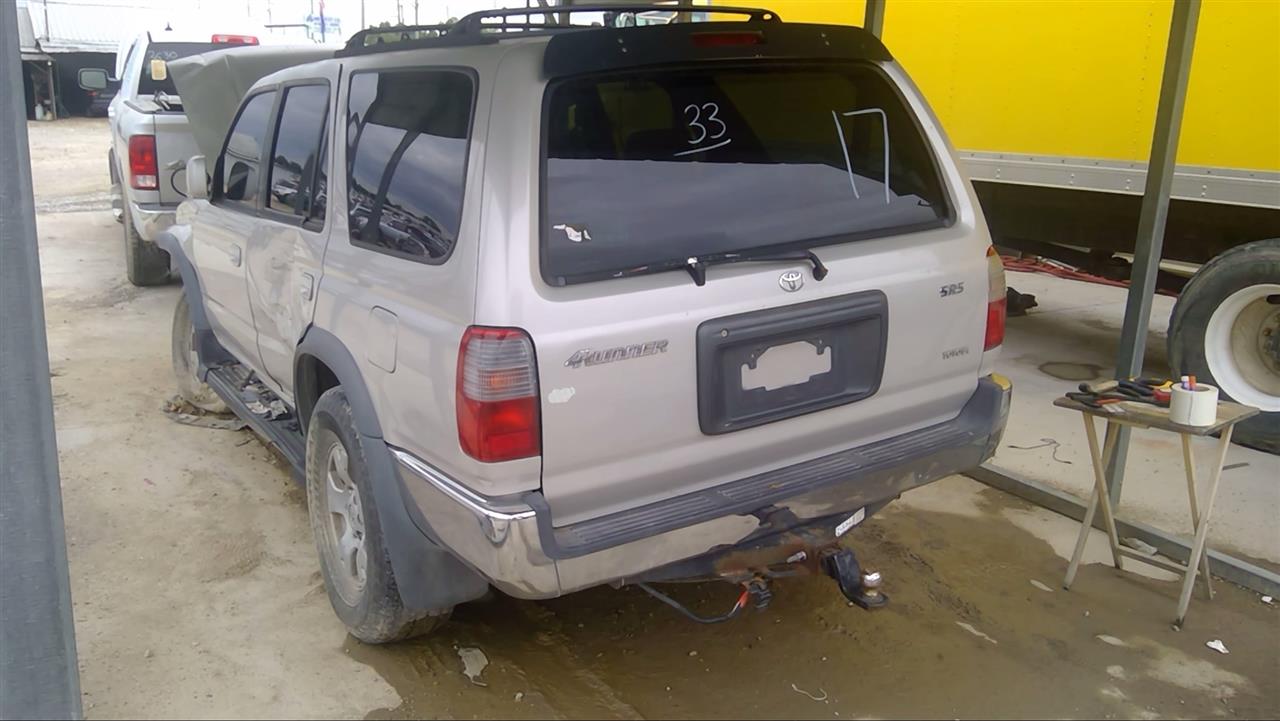 https://f005.backblazeb2.com/file/img-partshotlines-com/Inventory/EX878/Vehicle/8028061_04.jpg