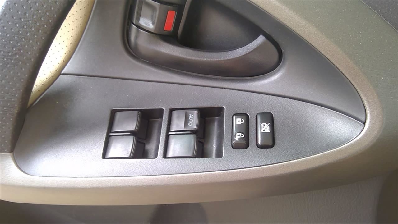 https://f005.backblazeb2.com/file/img-partshotlines-com/Inventory/EX878/Vehicle/8028213_07.jpg