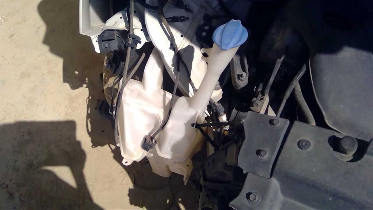 https://f005.backblazeb2.com/file/img-partshotlines-com/Inventory/EX878/Vehicle/8028260_10.jpg