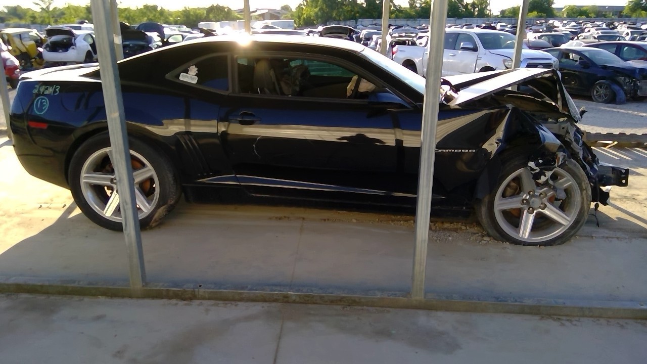 https://f005.backblazeb2.com/file/img-partshotlines-com/Inventory/EX878/Vehicle/8028364_03.jpg