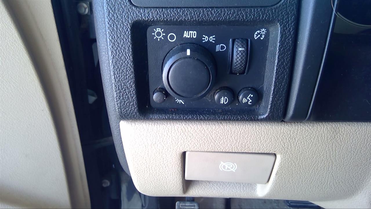 https://f005.backblazeb2.com/file/img-partshotlines-com/Inventory/EX878/Vehicle/8028476_09.jpg