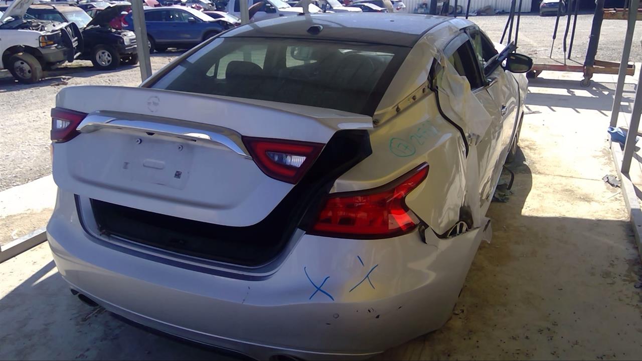 https://f005.backblazeb2.com/file/img-partshotlines-com/Inventory/EX878/Vehicle/8028741_03.jpg