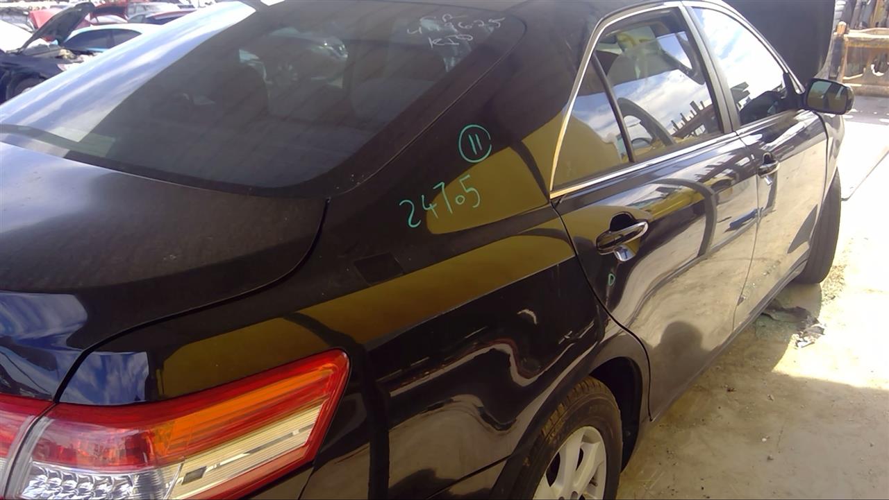 https://f005.backblazeb2.com/file/img-partshotlines-com/Inventory/EX878/Vehicle/8028840_04.jpg