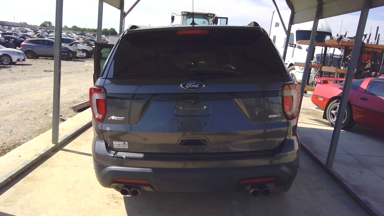 https://f005.backblazeb2.com/file/img-partshotlines-com/Inventory/EX878/Vehicle/8028993_04.jpg
