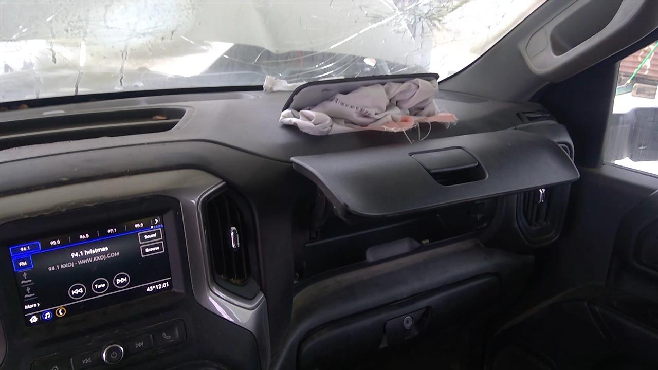 https://f005.backblazeb2.com/file/img-partshotlines-com/Inventory/EX878/Vehicle/8029224_04.jpg